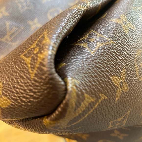 LV ARTSY. EUC. Dust bag, COA,Lv BOX included. Best condition I have seen. - Picture 10 of 15